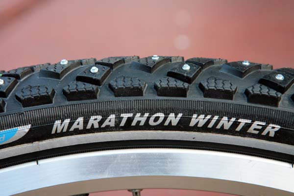 schwalbe marathon winter studded tire 700x35